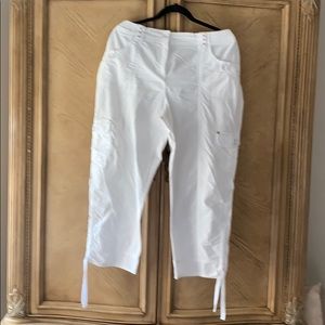 Chico’s white cargo pants